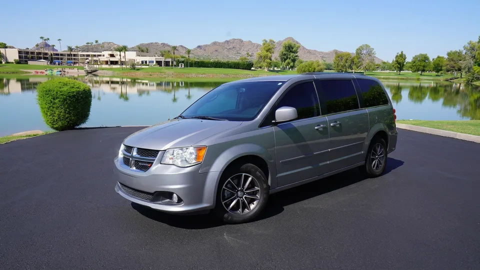 Minivans rental vehicles